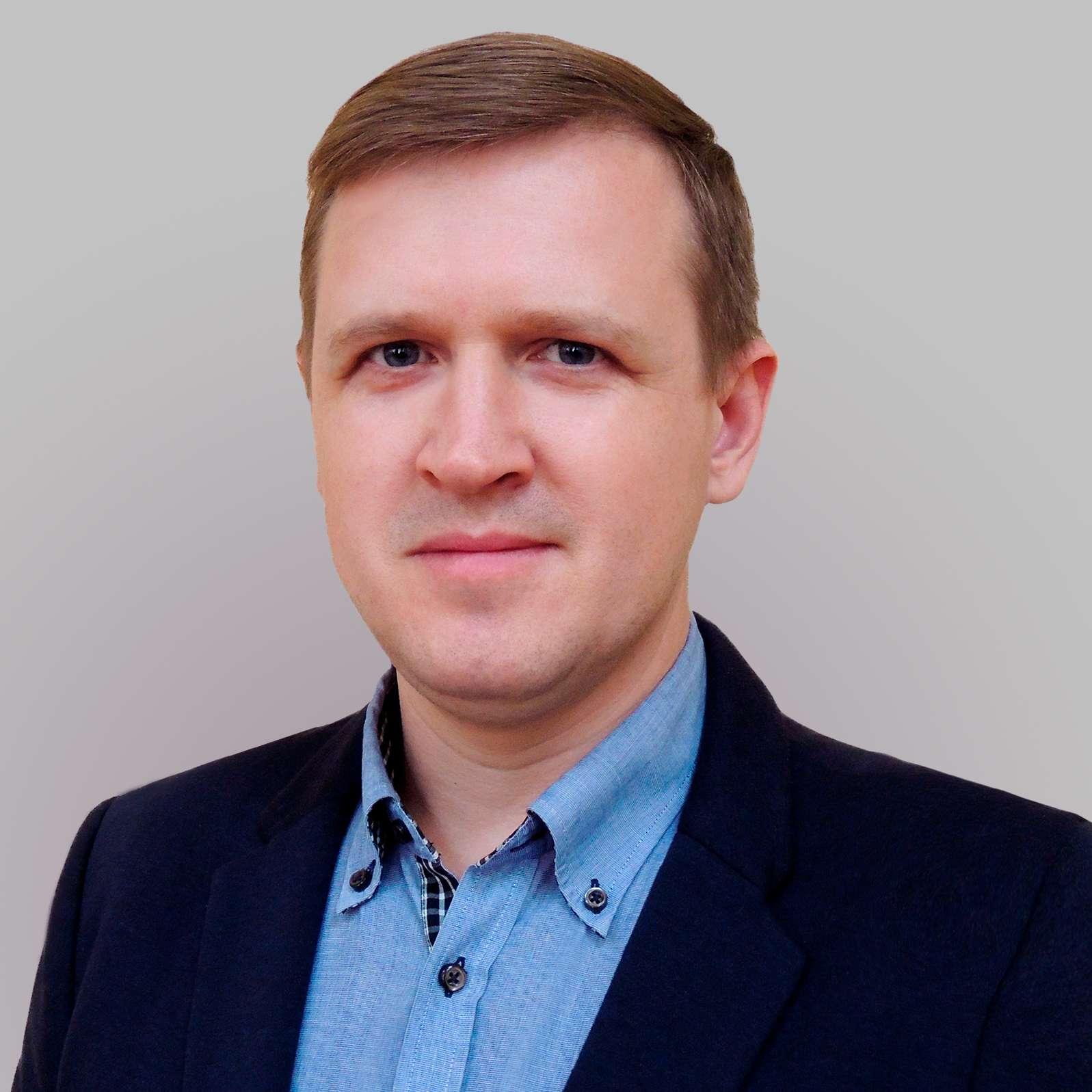Максим Ушаков